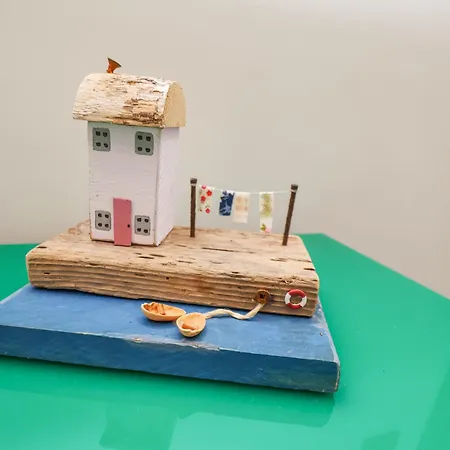 The Old Jet Workshop 펜션